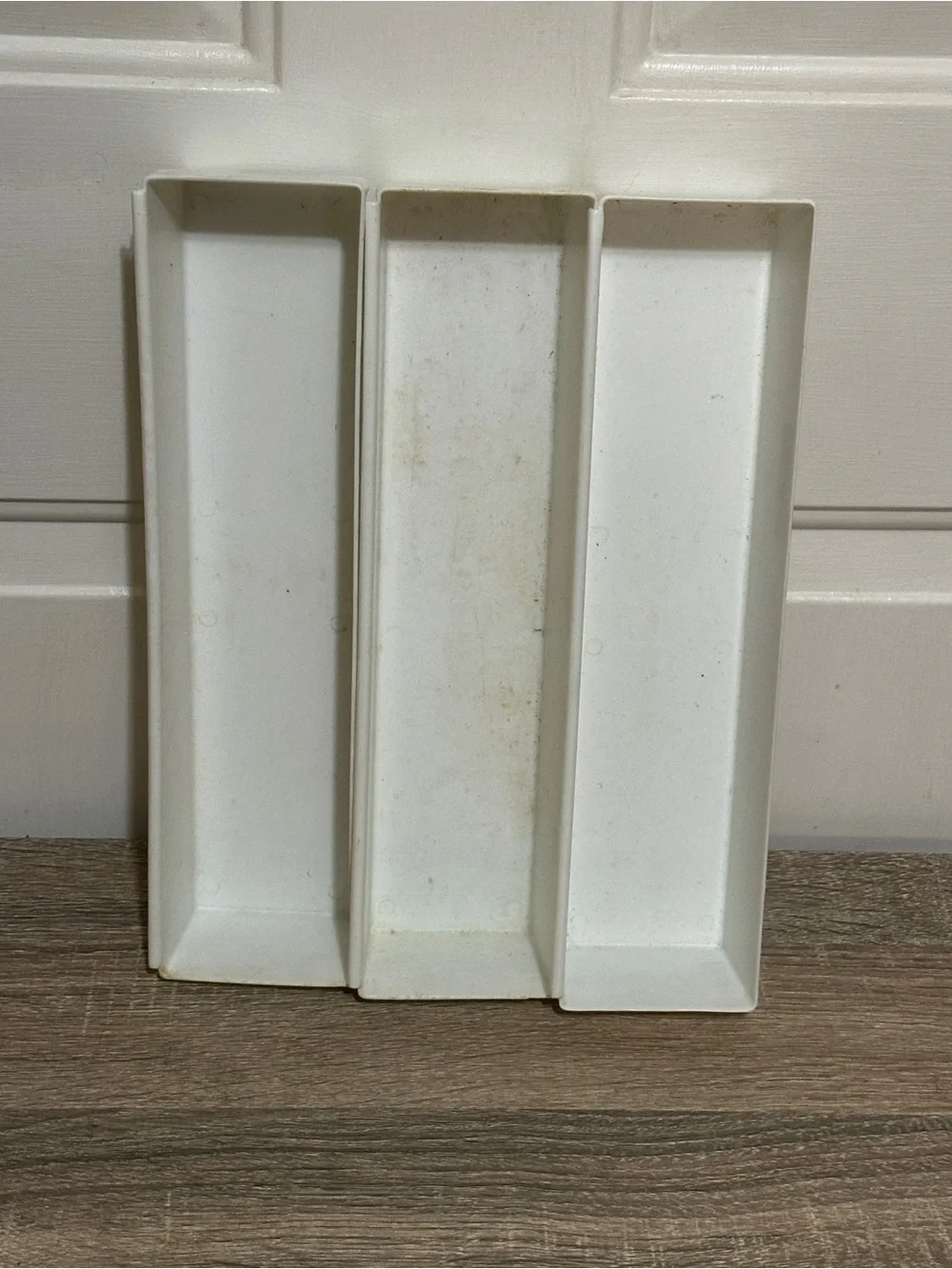 Vintage Rubbermaid Drawer Organizer Set 3 White 2912 Plastic Bins Containers